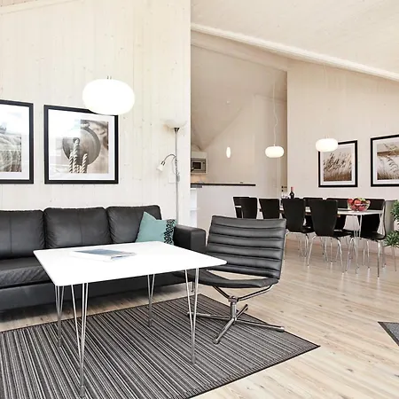 Holiday home Activity-ready *